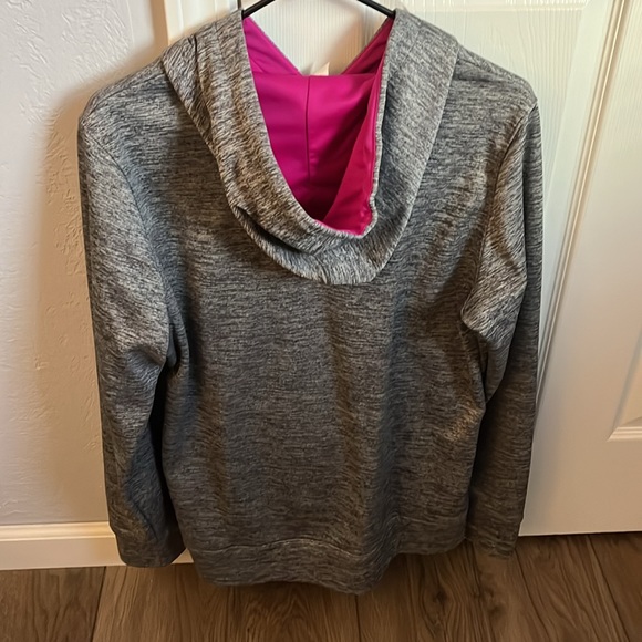 Under armour hoodie - Picture 4 of 4